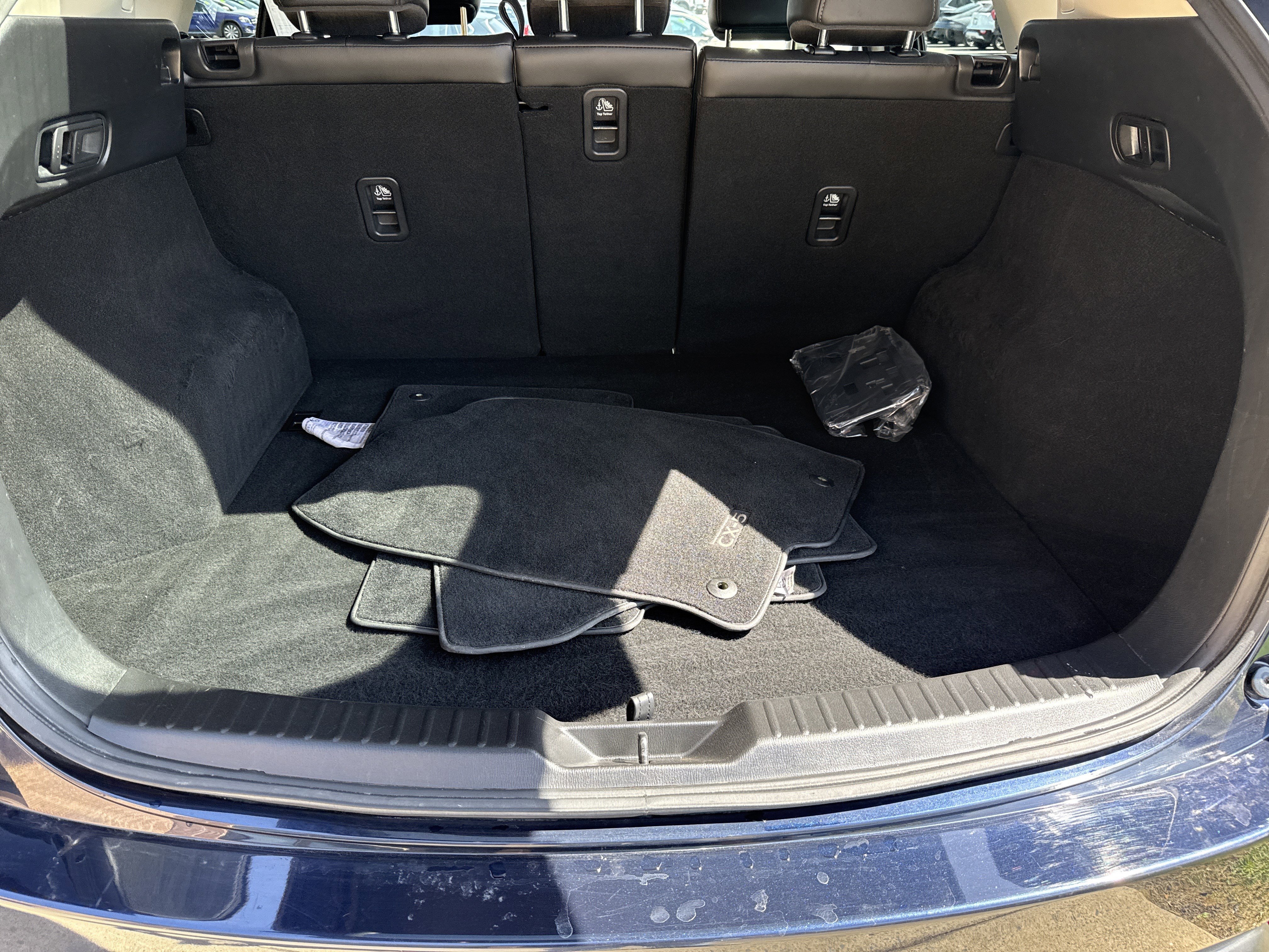 Used 2020 MAZDA CX-5 Touring image 5