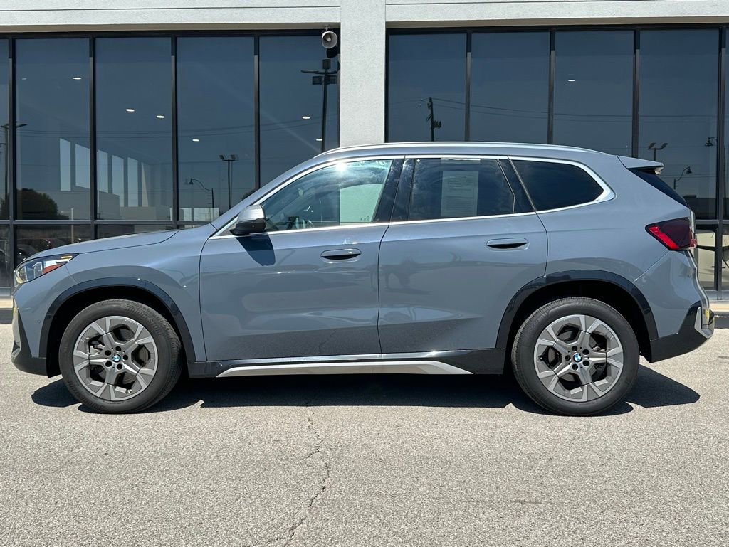 Used 2023 BMW X1 xDrive28i w/ Premium Package image 6