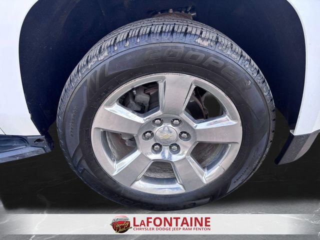 Used 2018 Chevrolet Tahoe LS w/ All-Season Package image 28