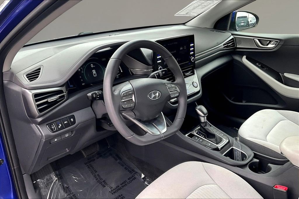 Used 2021 Hyundai Ioniq SE FWD image 14