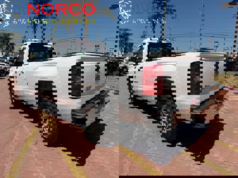 Used 2017 GMC Sierra 1500 2WD Regular Cab image 6