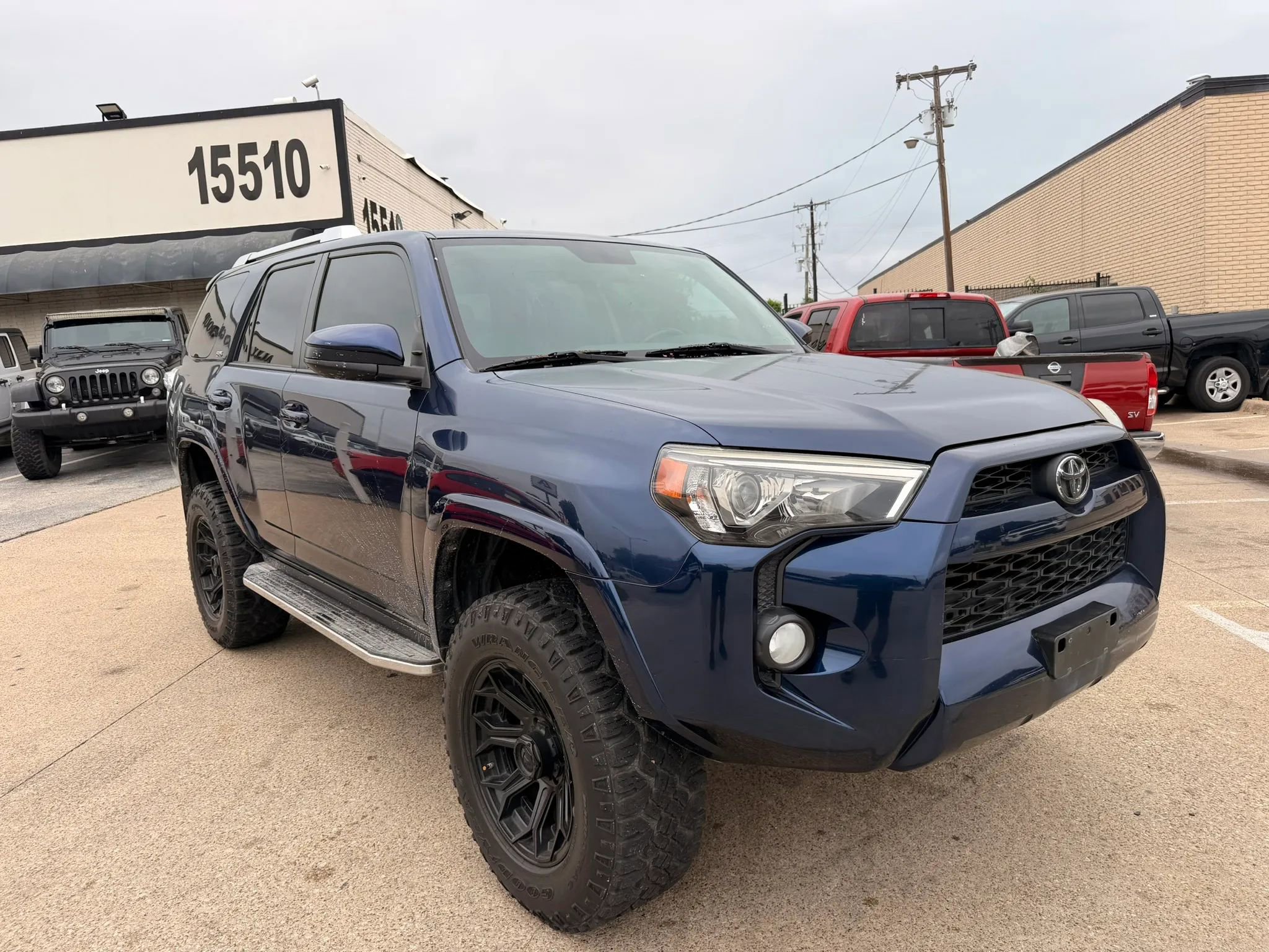 Used 2018 Toyota 4Runner SR5 RWD image 6