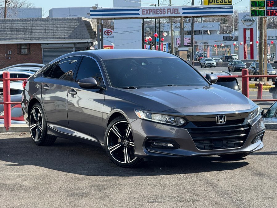 Used 2019 Honda Accord Sport image 11