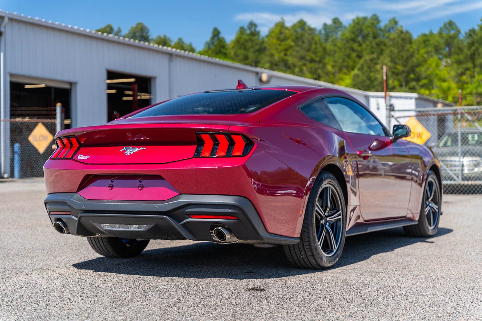 Used 2025 Ford Mustang Coupe image 7
