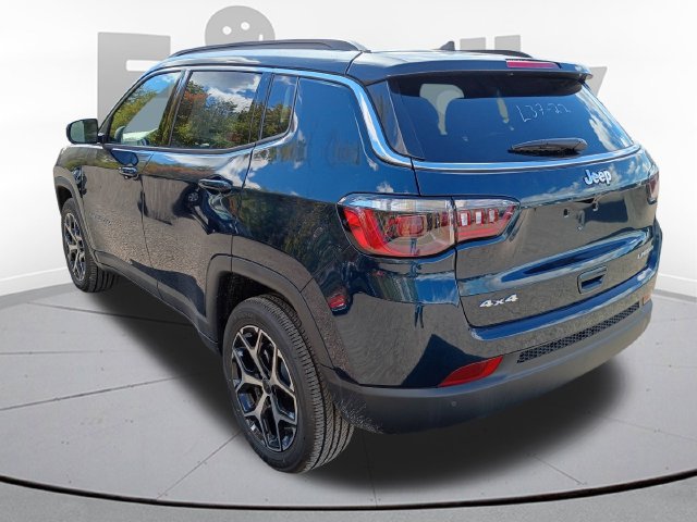 New 2026 Jeep Compass Limited AWD/4WD image 7