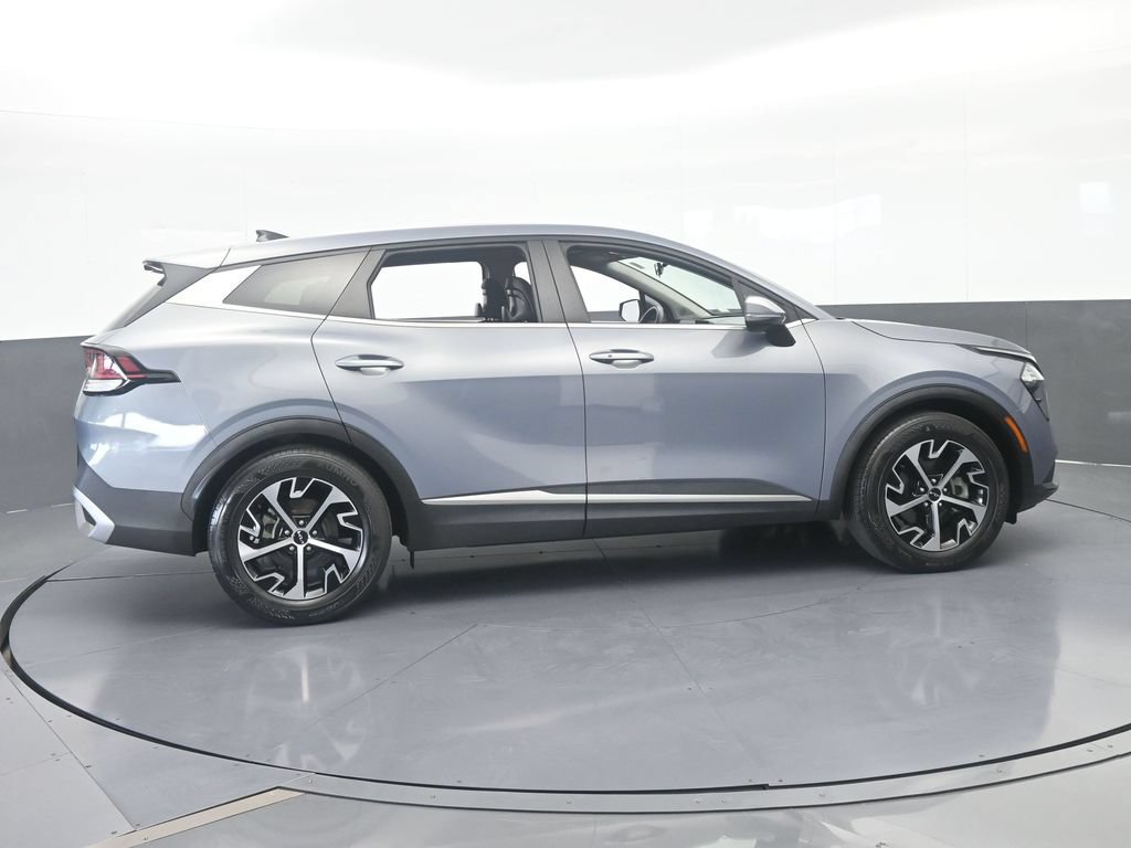 Used 2023 Kia Sportage EX FWD image 7