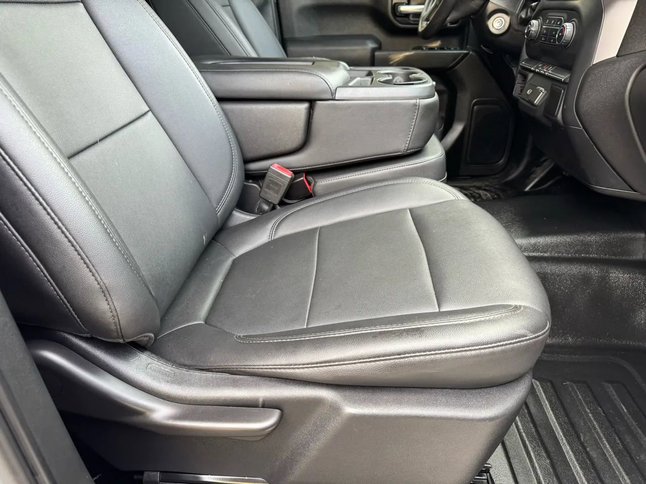 Used 2020 Chevrolet Silverado 2500 W/T w/ WT Convenience Package image 37