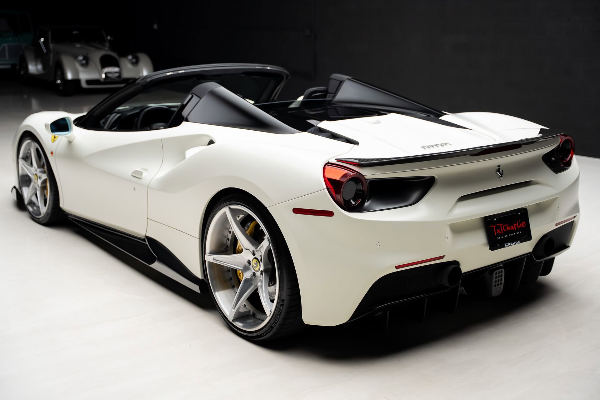 Used 2016 Ferrari 488 Spider RWD image 28