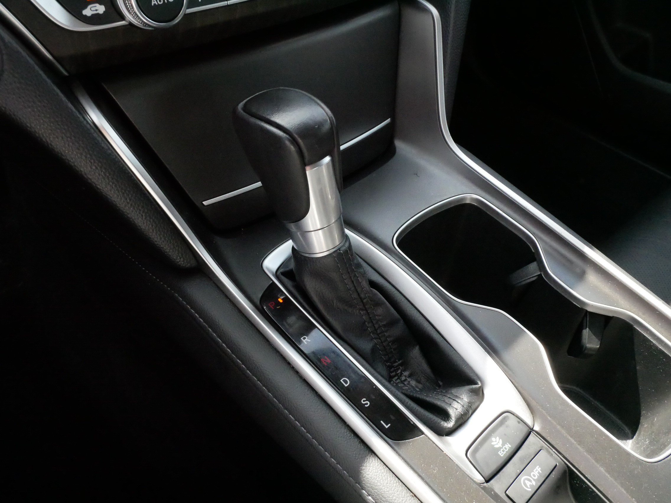 Used 2021 Honda Accord EX-L image 24
