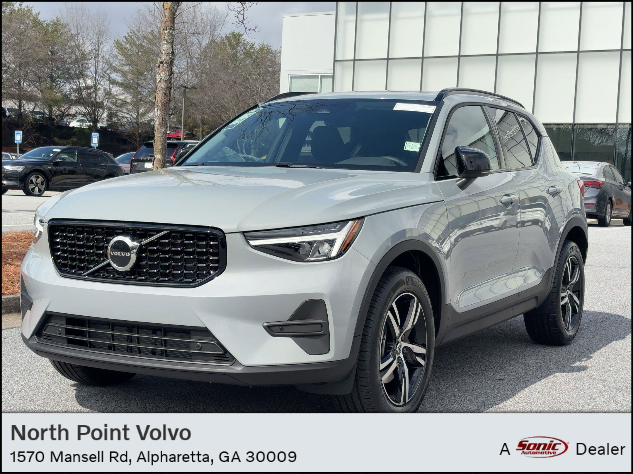 New 2026 Volvo XC40 B5 Core w/ Protection Package