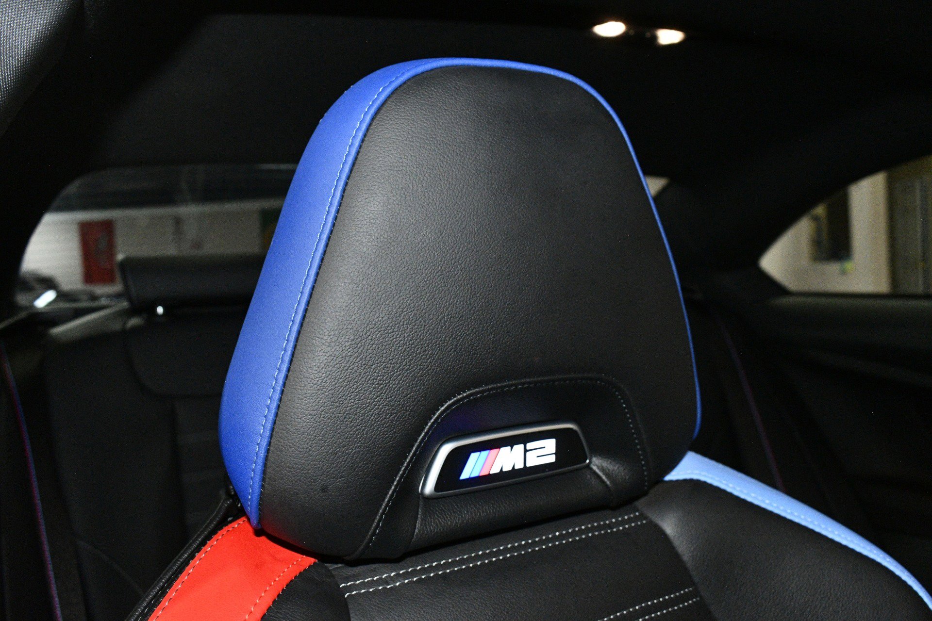 Used 2023 BMW M2 w/ Lighting Package image 10