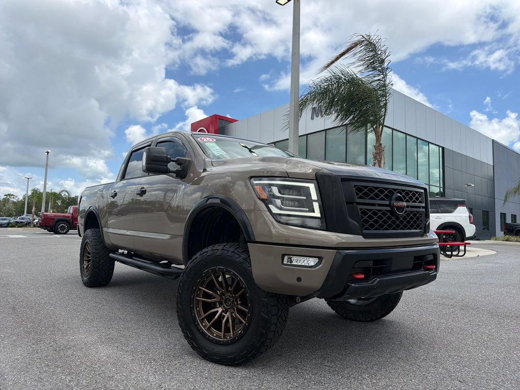 Used 2020 Nissan Titan PRO-4X w/ Pro-4x Convenience Package AWD/4WD image 1
