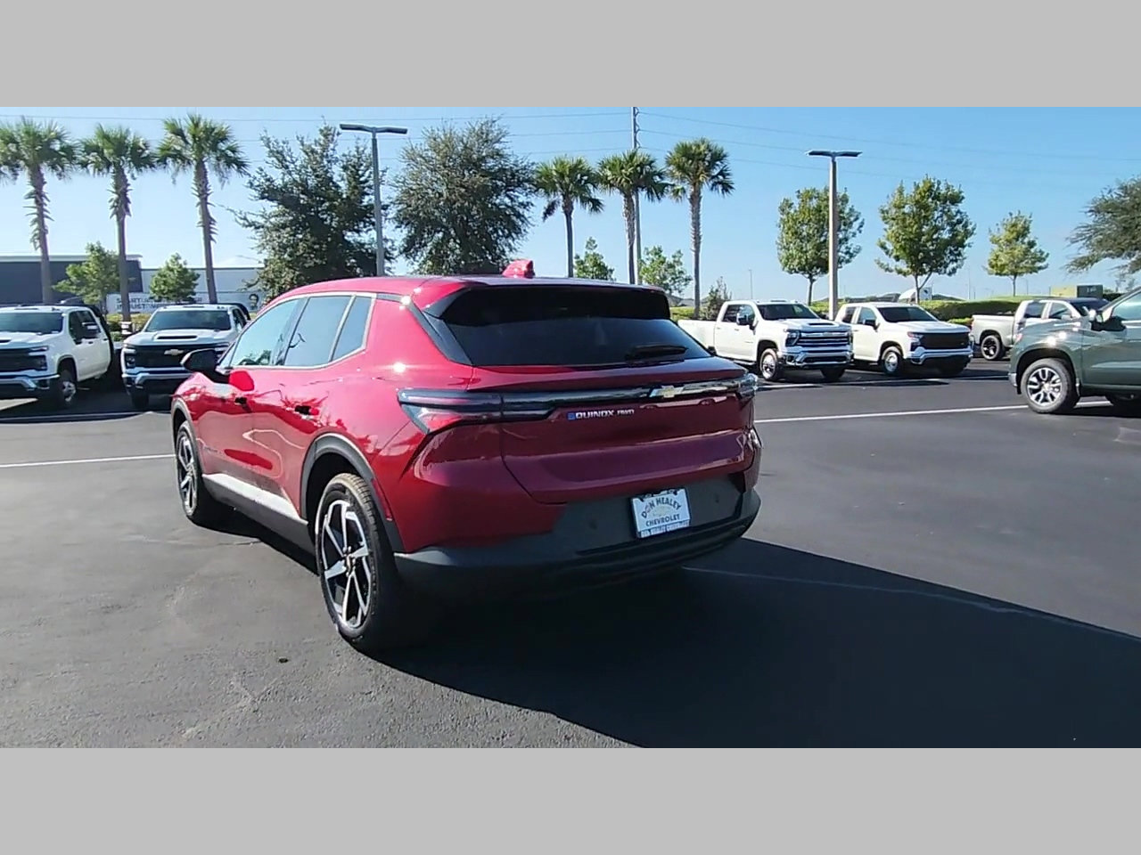 New 2026 Chevrolet Equinox EV LT w/ Comfort Package AWD/4WD image 19
