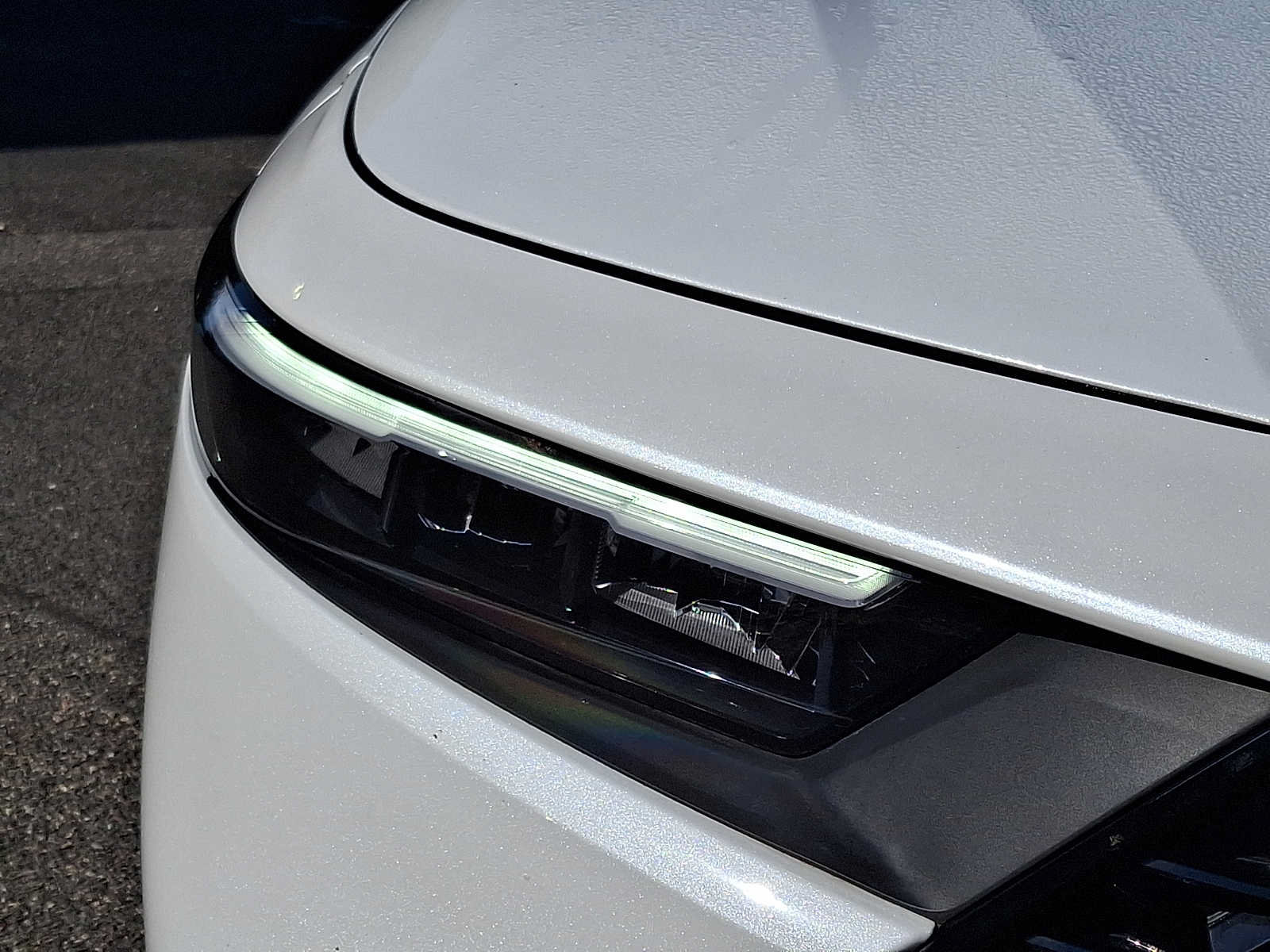 Certified 2024 Honda Accord EX image 9