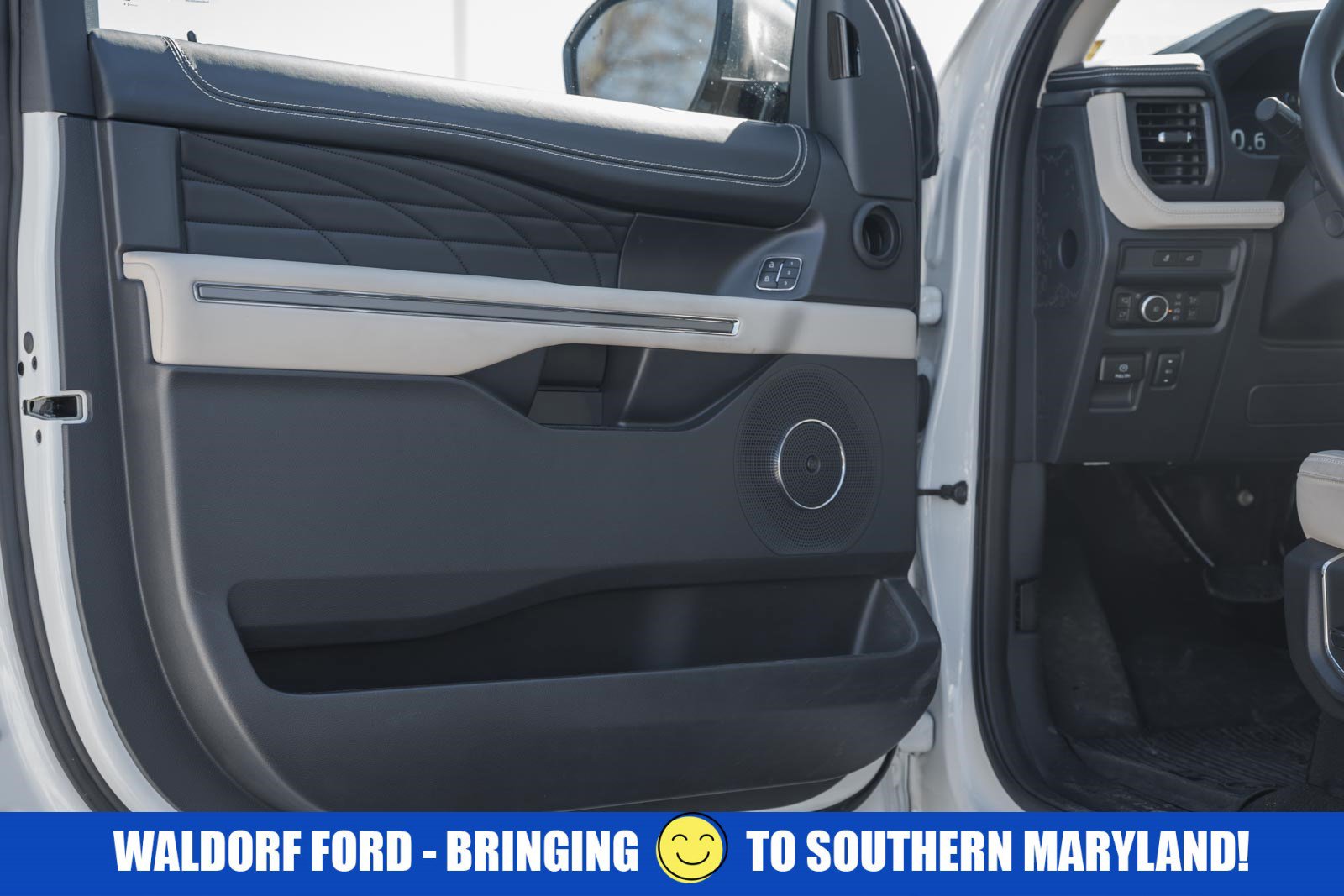 Used 2024 Ford Expedition Max Platinum image 49