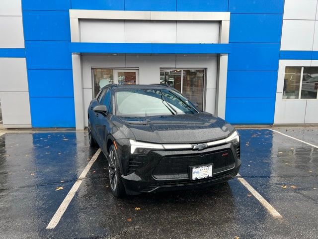 New 2025 Chevrolet Blazer EV RS image 3