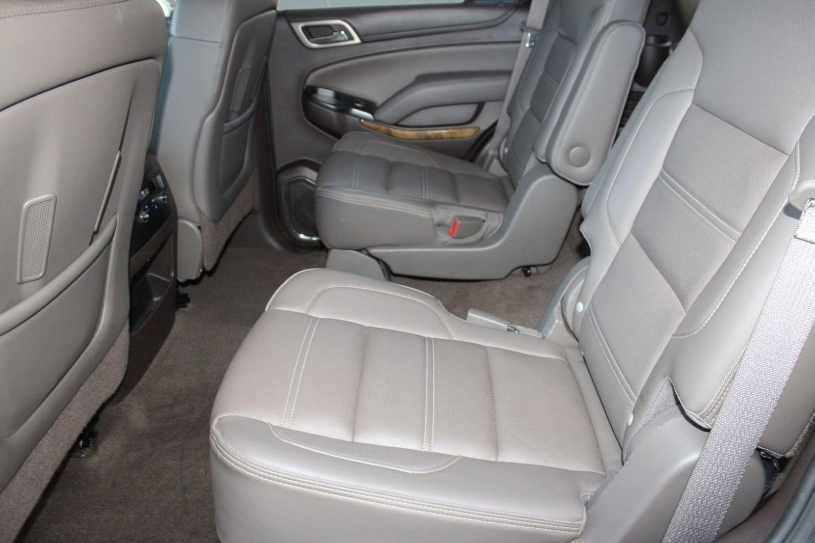 Used 2016 GMC Yukon Denali w/ Enhanced Security Package image 30