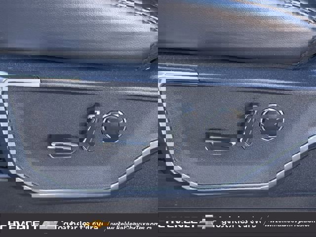 Used 2023 Ford F150 Raptor image 32