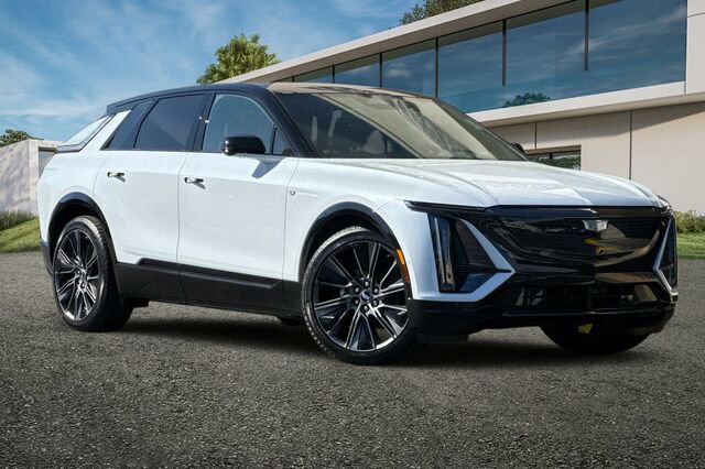 New 2026 Cadillac Lyriq Signature Sport w/ Nappa Leather Package