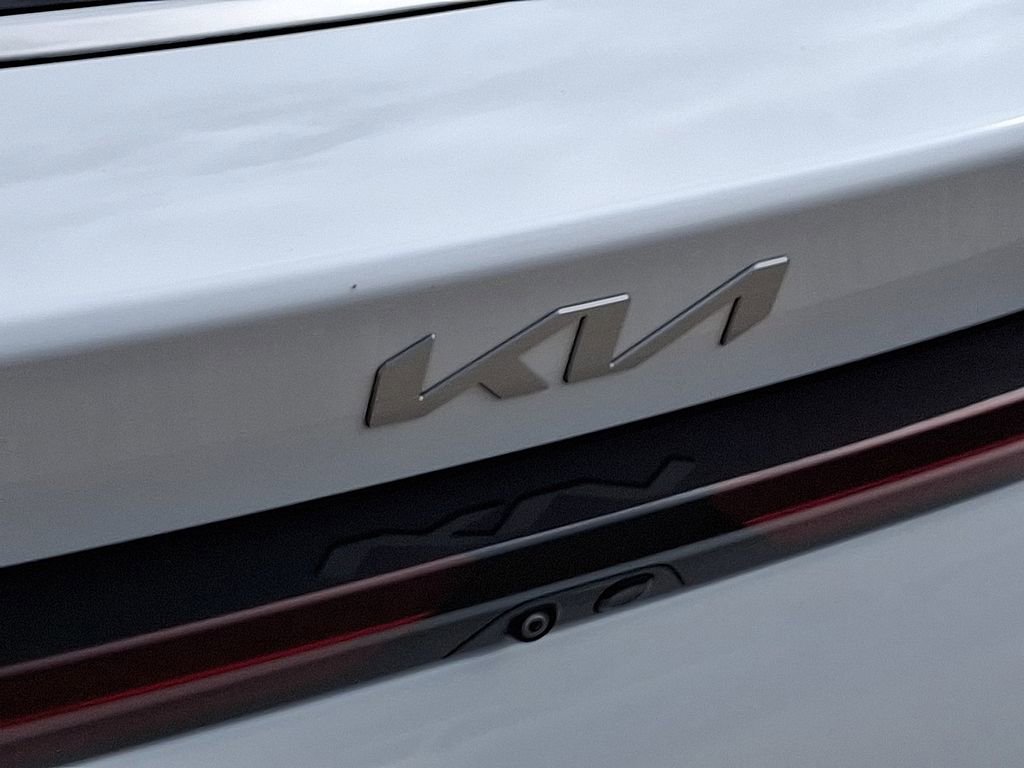 Used 2025 Kia K5 GT-Line image 32