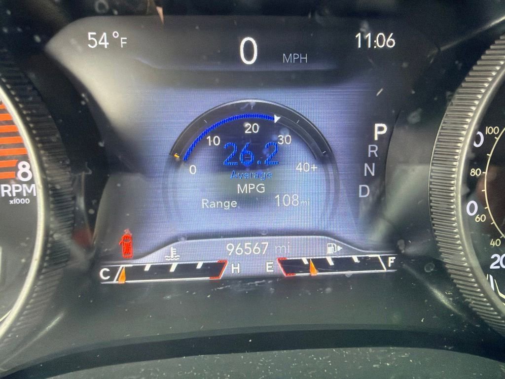 Used 2019 Jeep Cherokee Limited AWD/4WD image 10