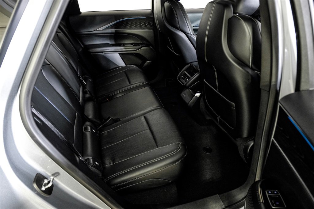 Used 2024 Cadillac Lyriq Luxury w/ LPO, Floor Liner Package image 36