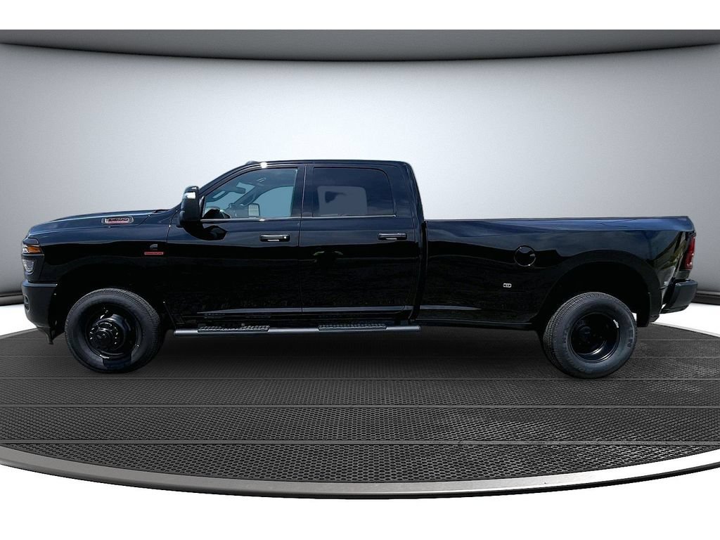 New 2026 RAM 3500 Tradesman AWD/4WD image 20