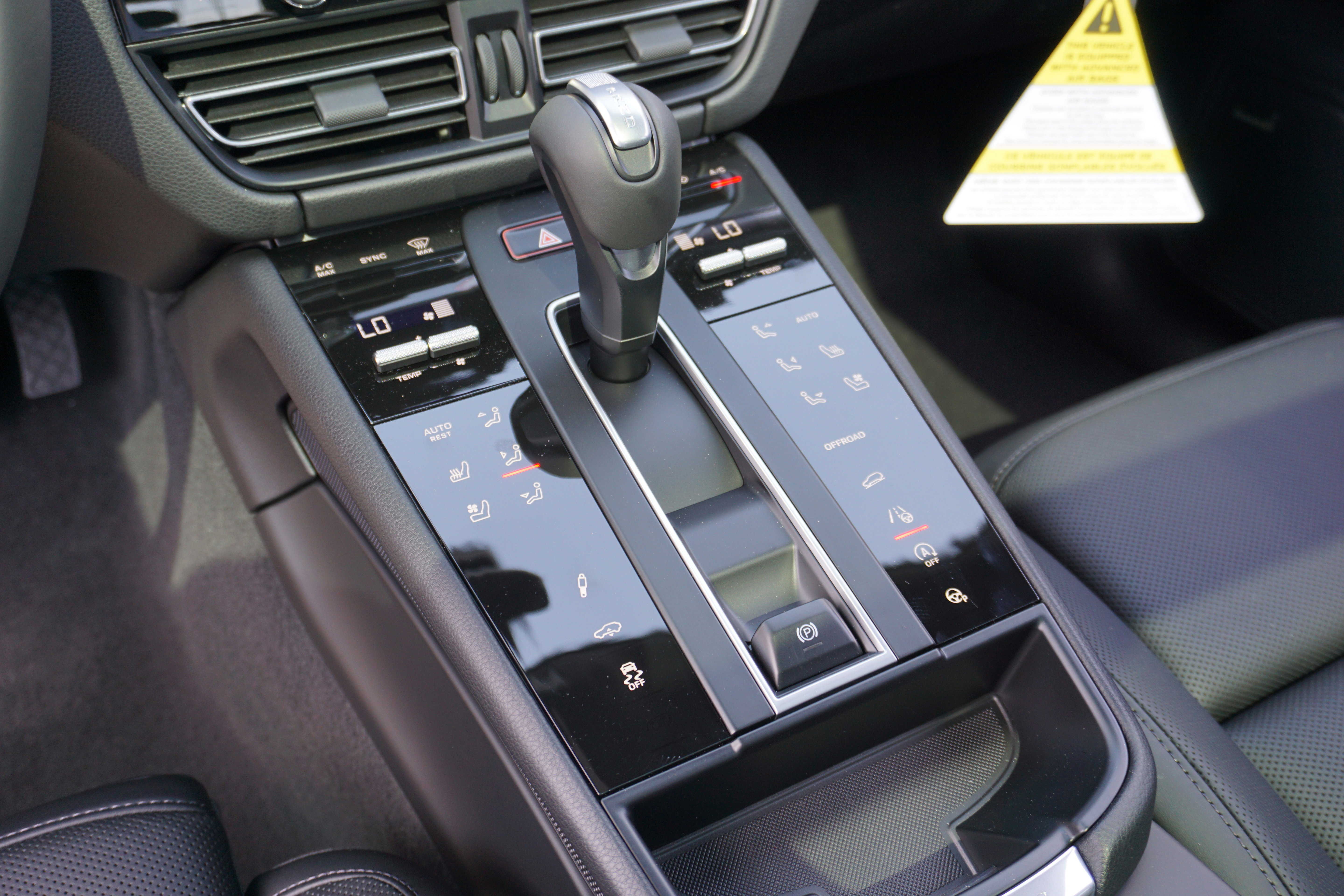 New 2026 Porsche Macan S image 13