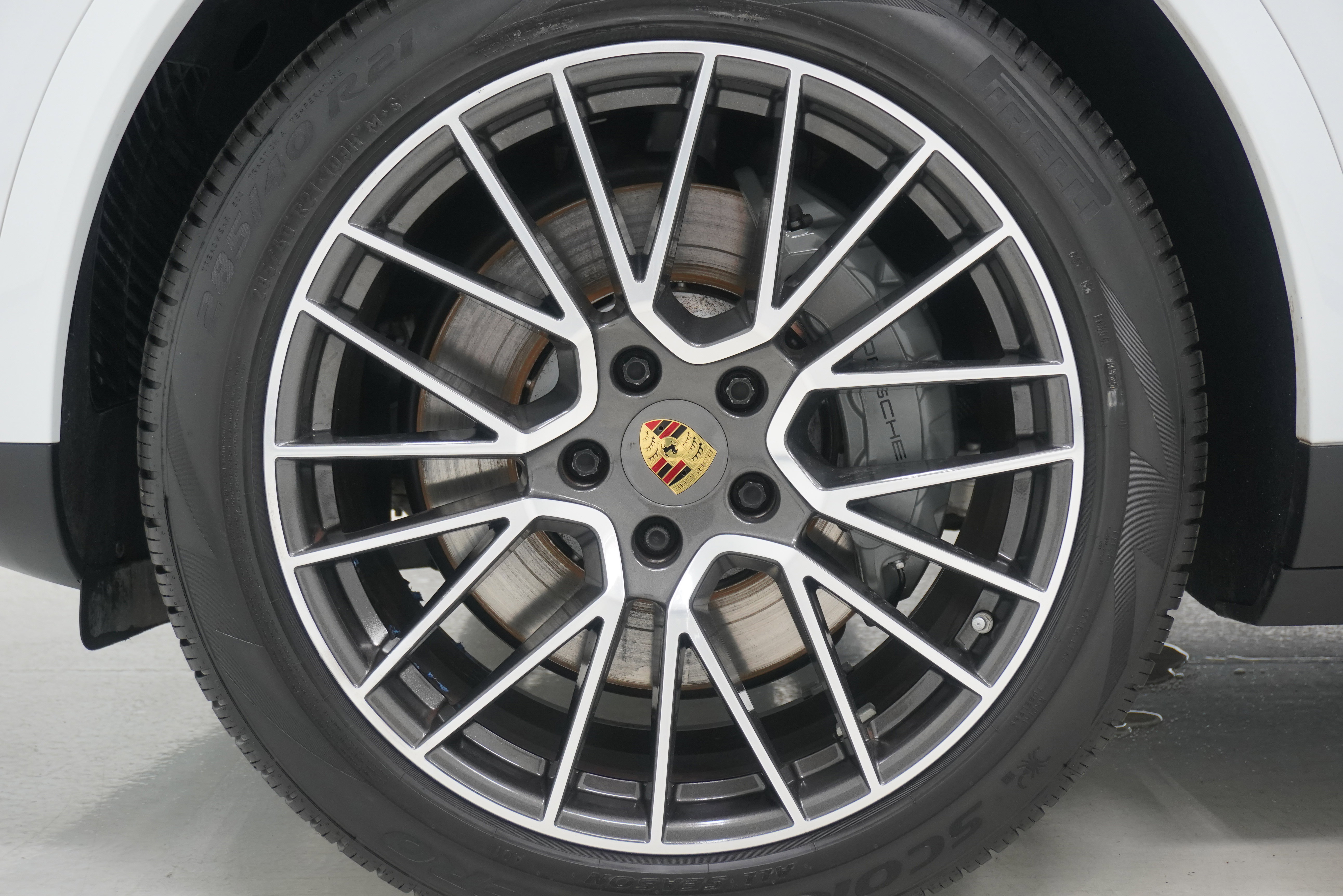 Used 2019 Porsche Cayenne S AWD/4WD image 36