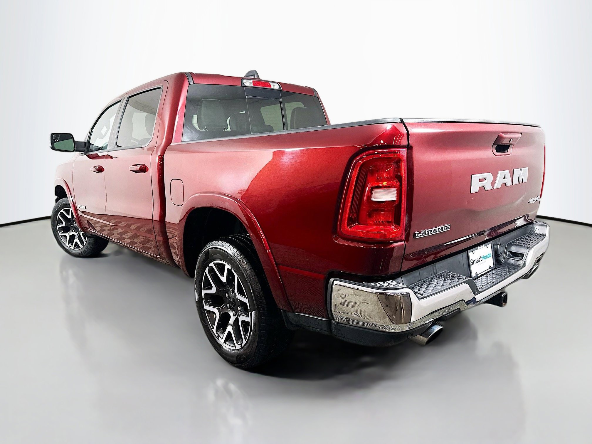 Used 2025 RAM 1500 Laramie image 5