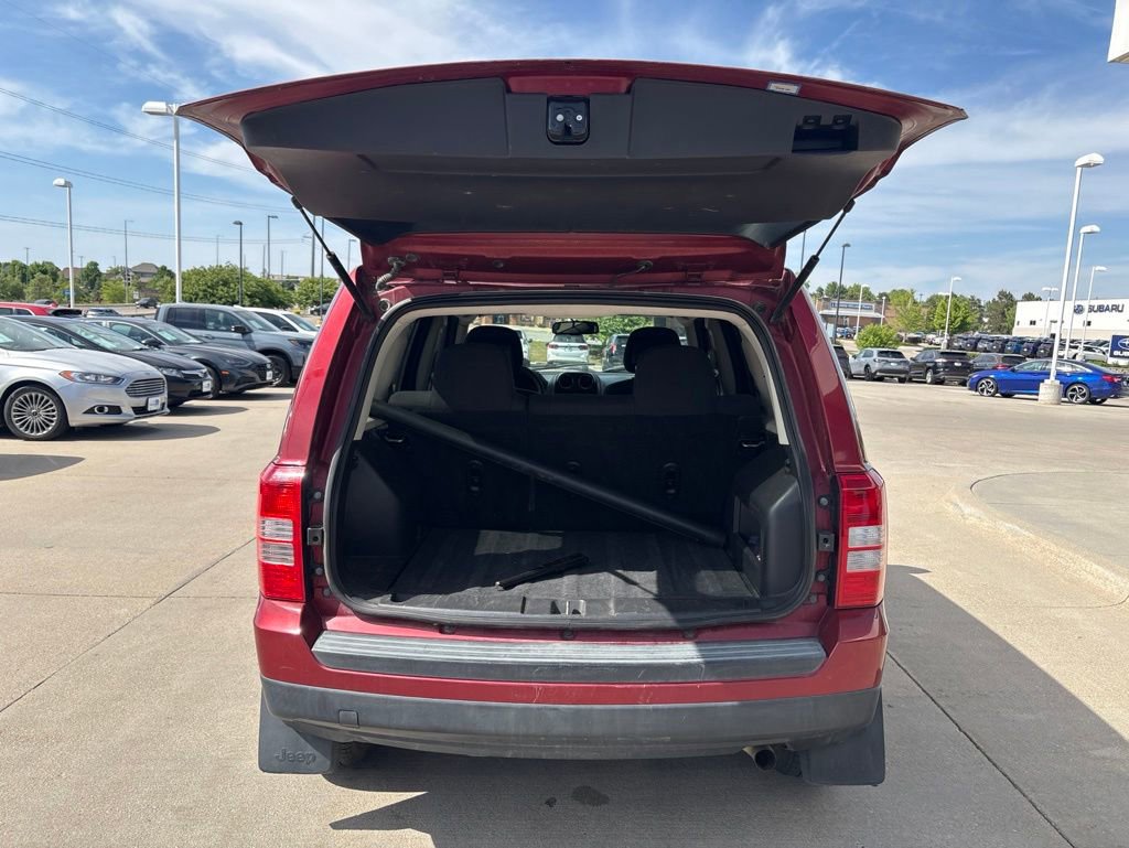 Used 2014 Jeep Patriot Sport w/ Power Value Group FWD image 32