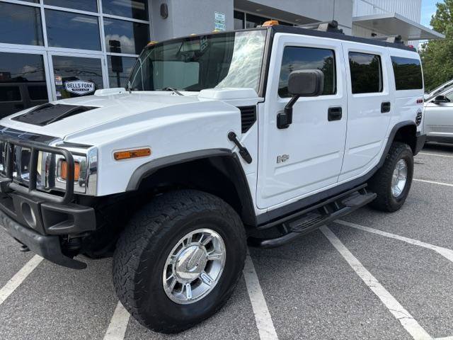 Used 2005 HUMMER H2 w/ Preferred Equipment Group AWD/4WD image 2