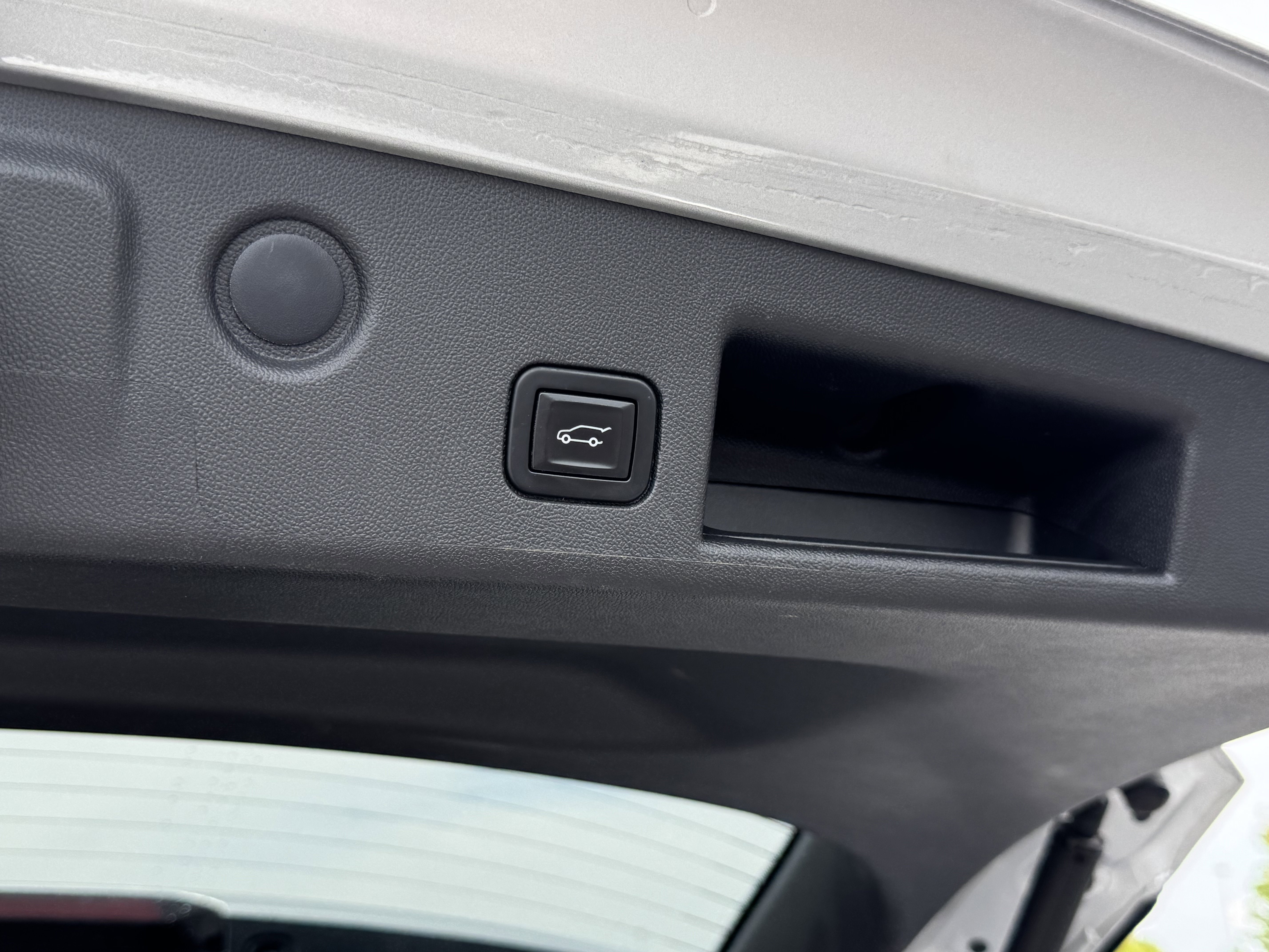 Used 2021 Chevrolet Equinox Premier image 14