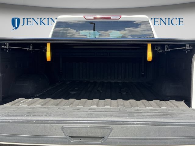 Used 2025 Chevrolet Silverado 2500 Custom w/ Custom Value Package AWD/4WD image 16