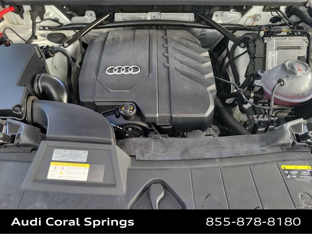 Certified 2023 Audi Q5 2.0T Premium w/ Convenience Package image 17