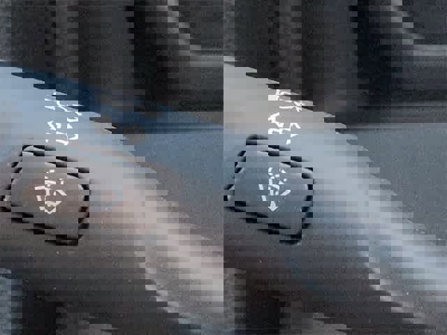 Used 2024 Chevrolet Silverado 1500 Custom image 26