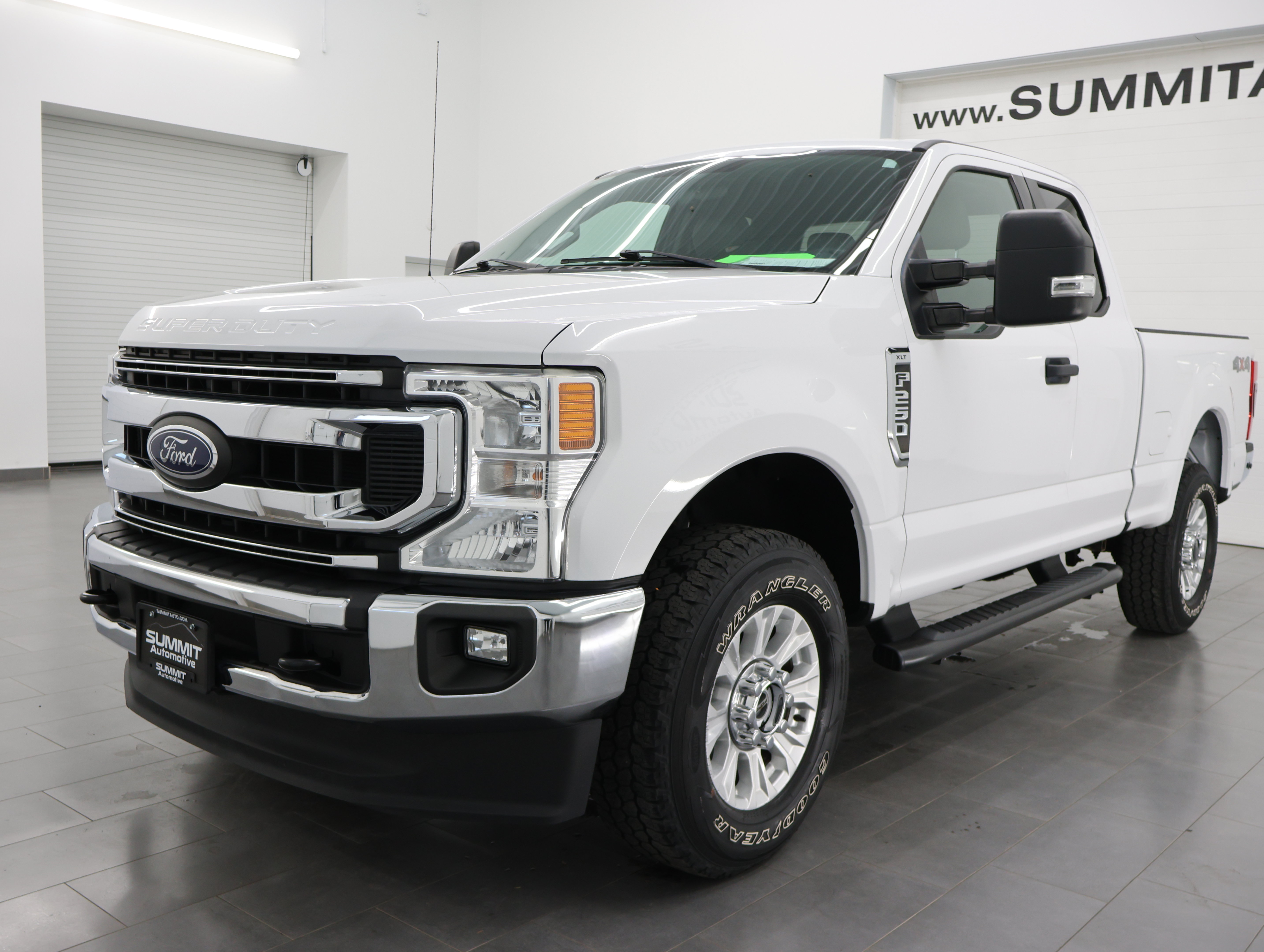 Used 2020 Ford F250 XLT w/ XLT Value Package AWD/4WD image 7
