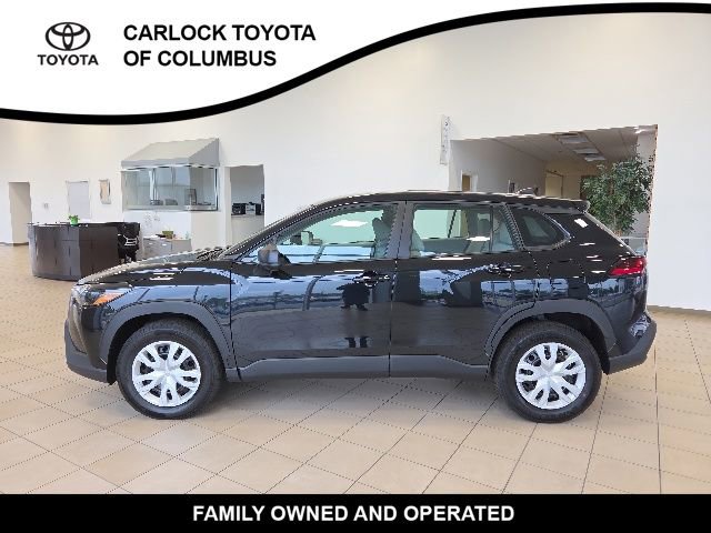 Used 2026 Toyota Corolla Cross L FWD image 1