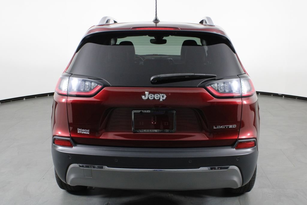 Used 2019 Jeep Cherokee Limited image 11