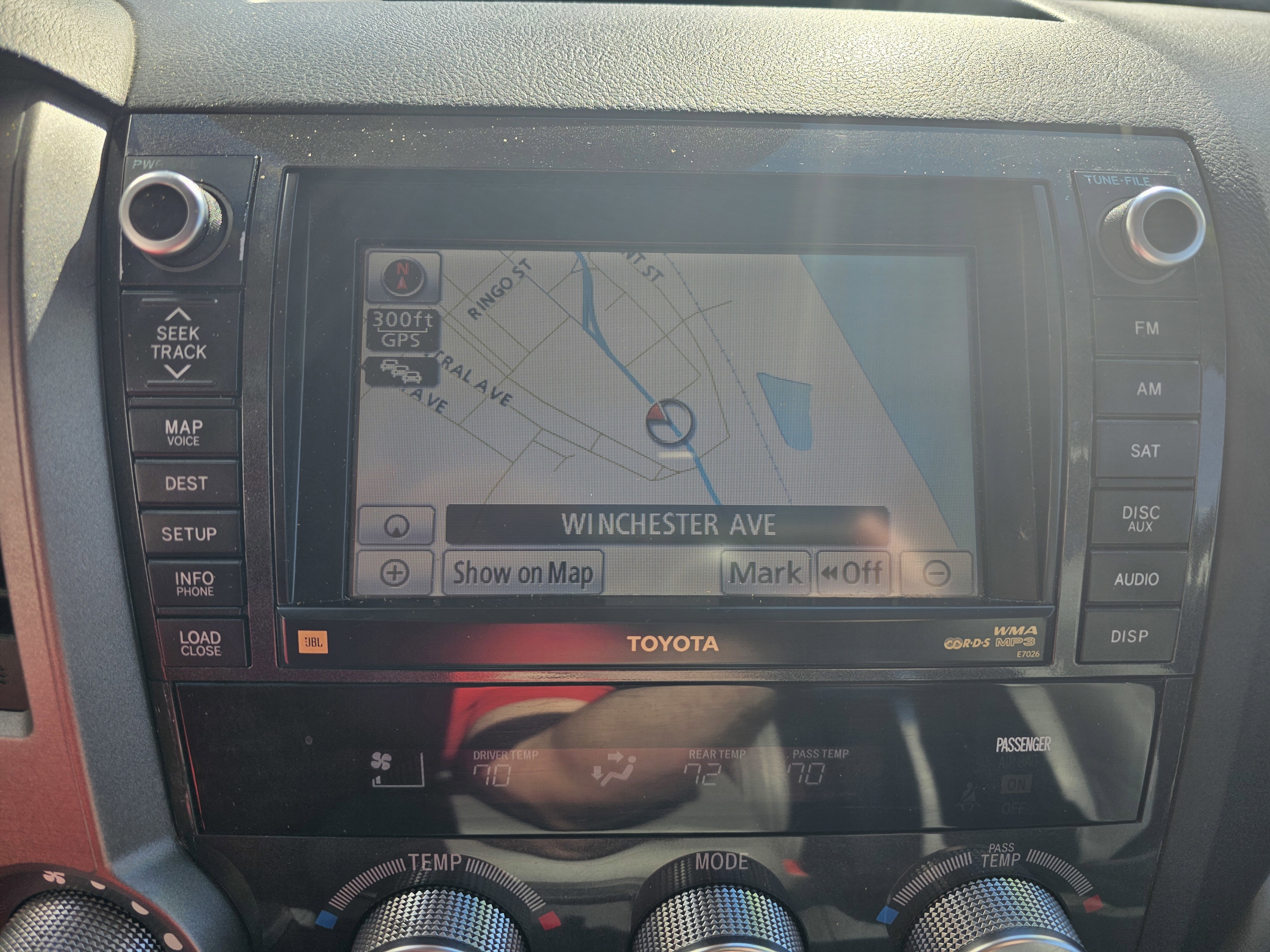 Used 2010 Toyota Sequoia Limited image 27