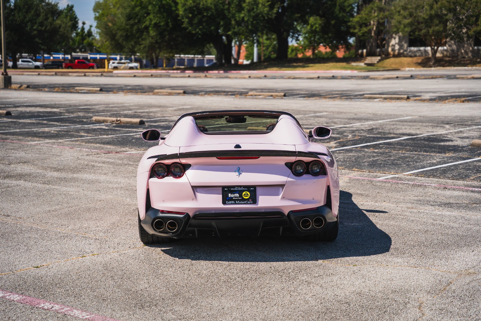 Used 2021 Ferrari 812 GTS RWD image 15