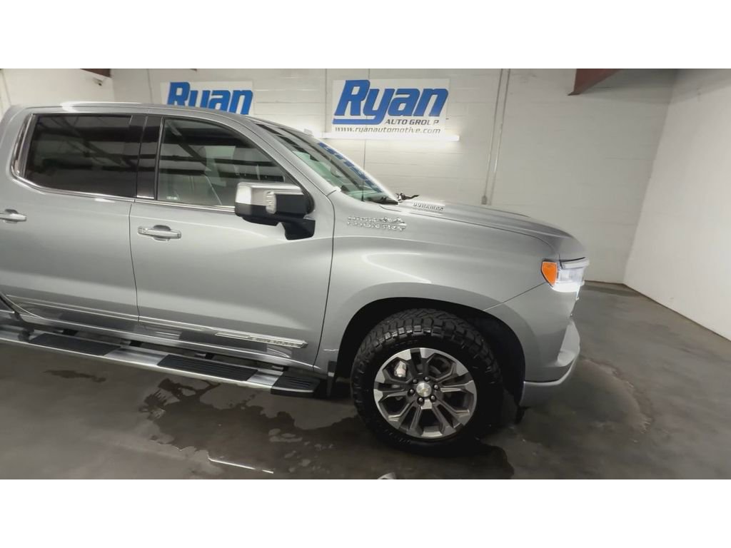 Used 2024 Chevrolet Silverado 1500 High Country w/ Max Trailering Package AWD/4WD image 2