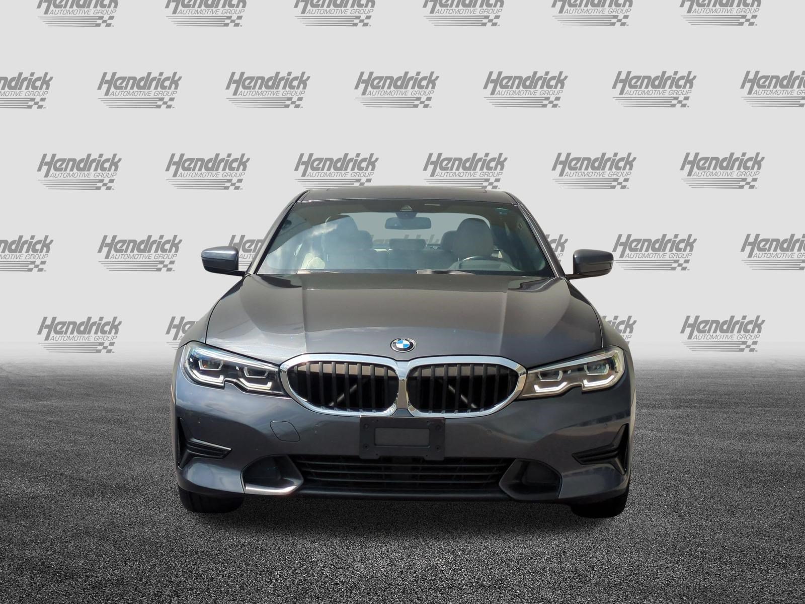 Used 2020 BMW 330i xDrive Sedan w/ Premium Package AWD/4WD image 3