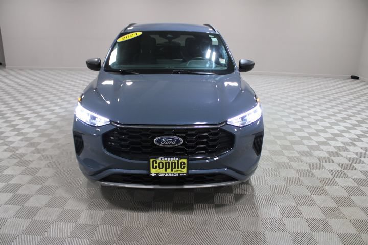 Used 2024 Ford Escape ST-Line w/ Tech Pack #1 AWD/4WD image 6