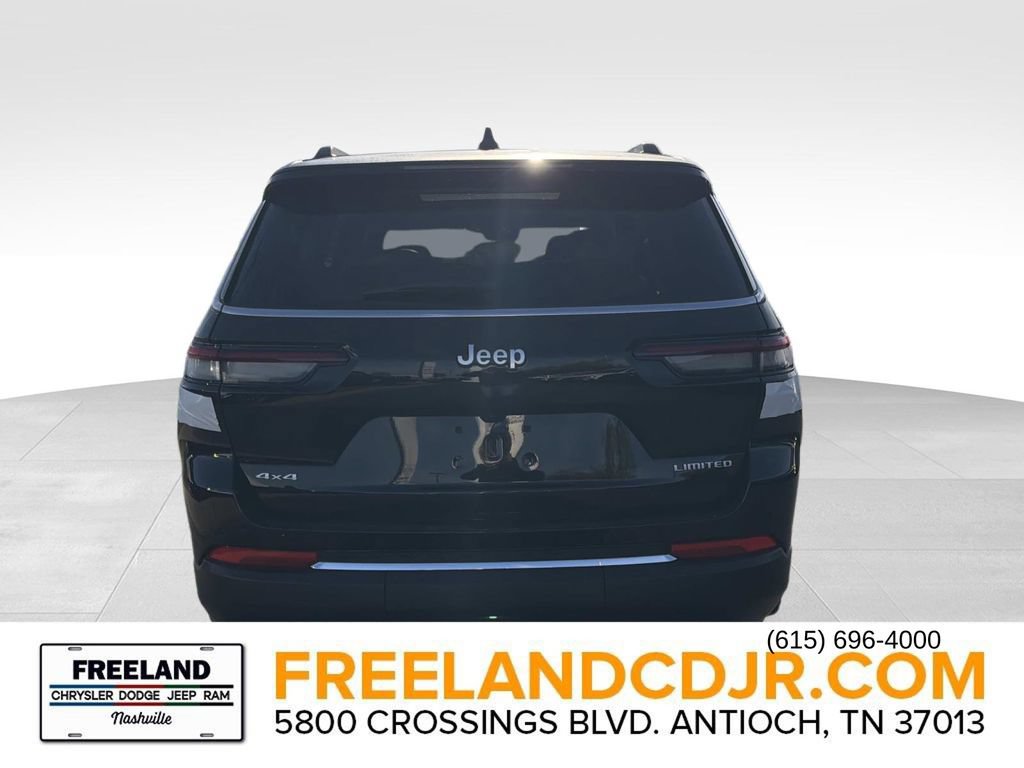New 2025 Jeep Grand Cherokee L Limited w/ MOPAR Finishing Package AWD/4WD image 4