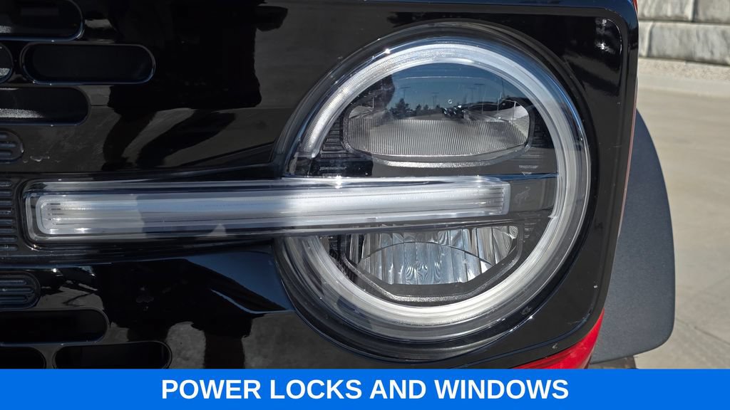 Used 2022 Ford Bronco Wildtrak AWD/4WD image 9