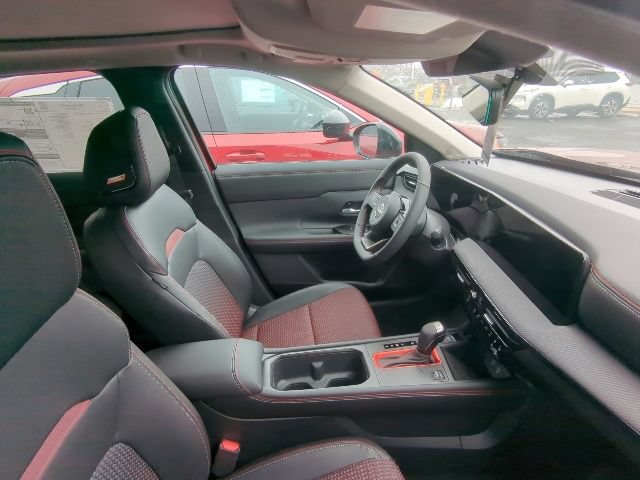 New 2026 Nissan Kicks SR w/ SR Premium Package AWD/4WD image 14