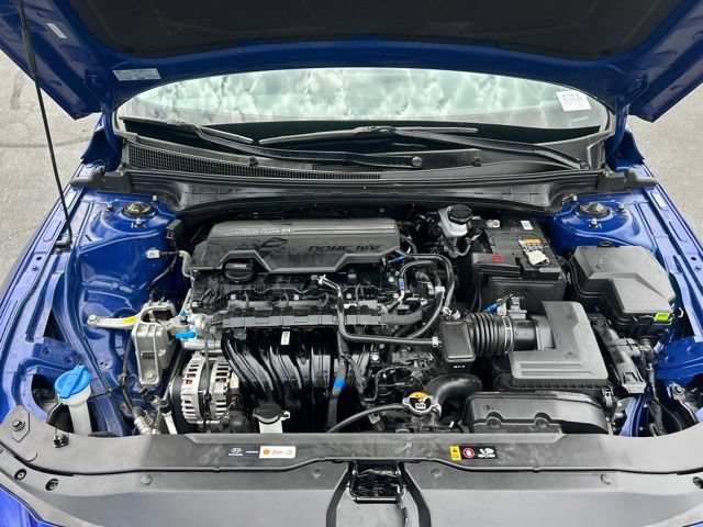 Used 2025 Hyundai Elantra SEL FWD image 13