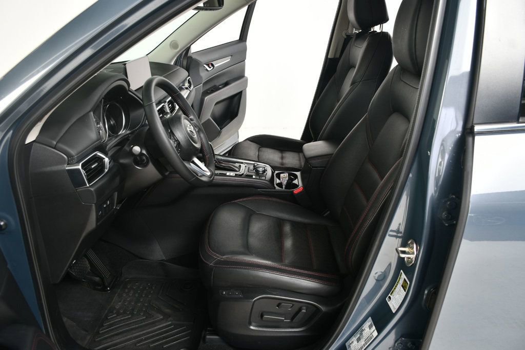 Used 2022 MAZDA CX-5 Carbon Edition image 28