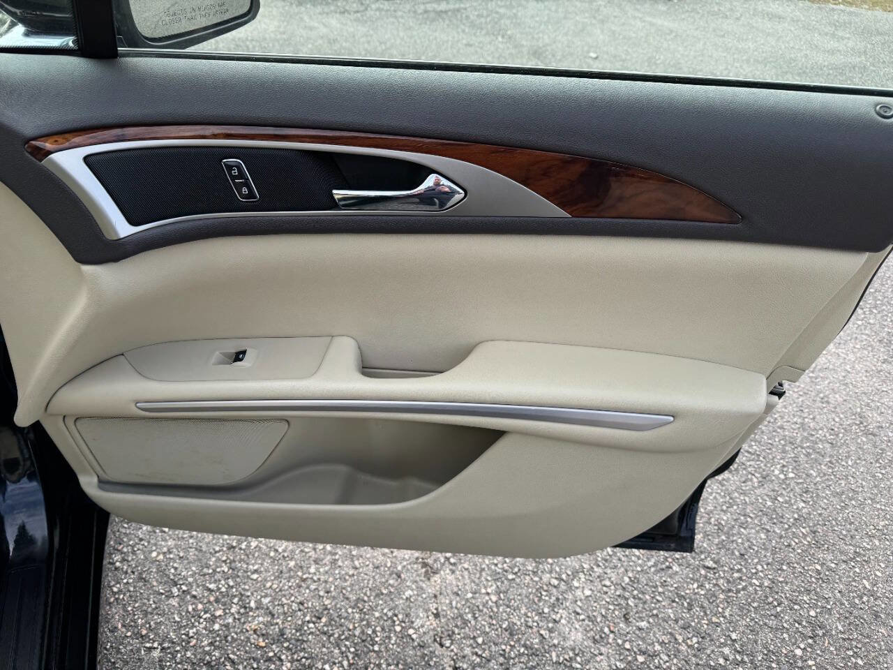 Used 2014 Lincoln MKZ AWD image 43